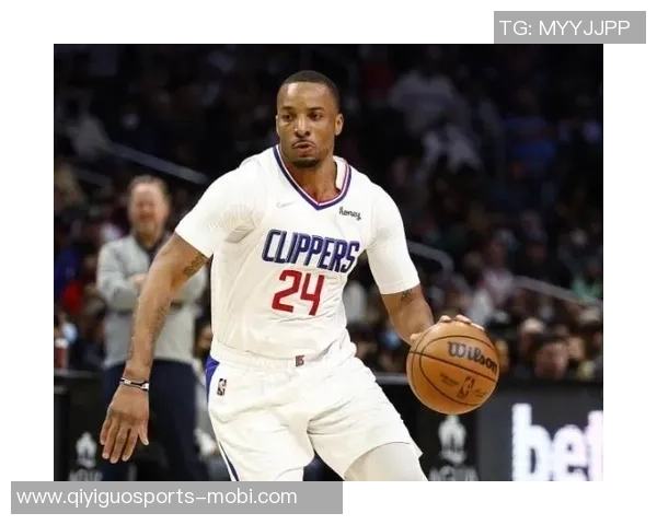 鲍威尔坚定表示不因小伤小痛而退赛将全力以赴拼搏到底